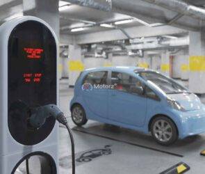 Electric Vehicles vs. Hydrogen Fuel Cell