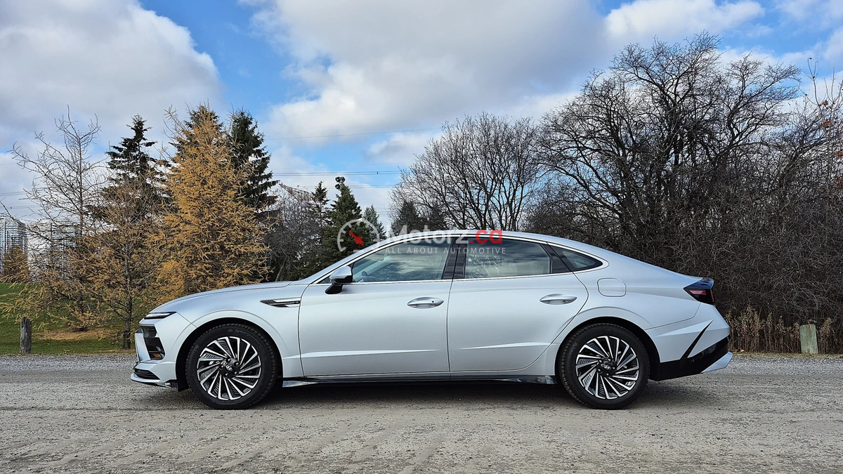 Ultimate Midsize Hybrid Showdown: 2026 Hyundai Sonata Hybrid Review—Up to 56 MPG and a New Value Trim