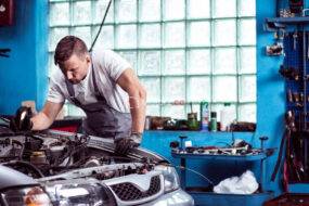 Canadian Auto Crunch