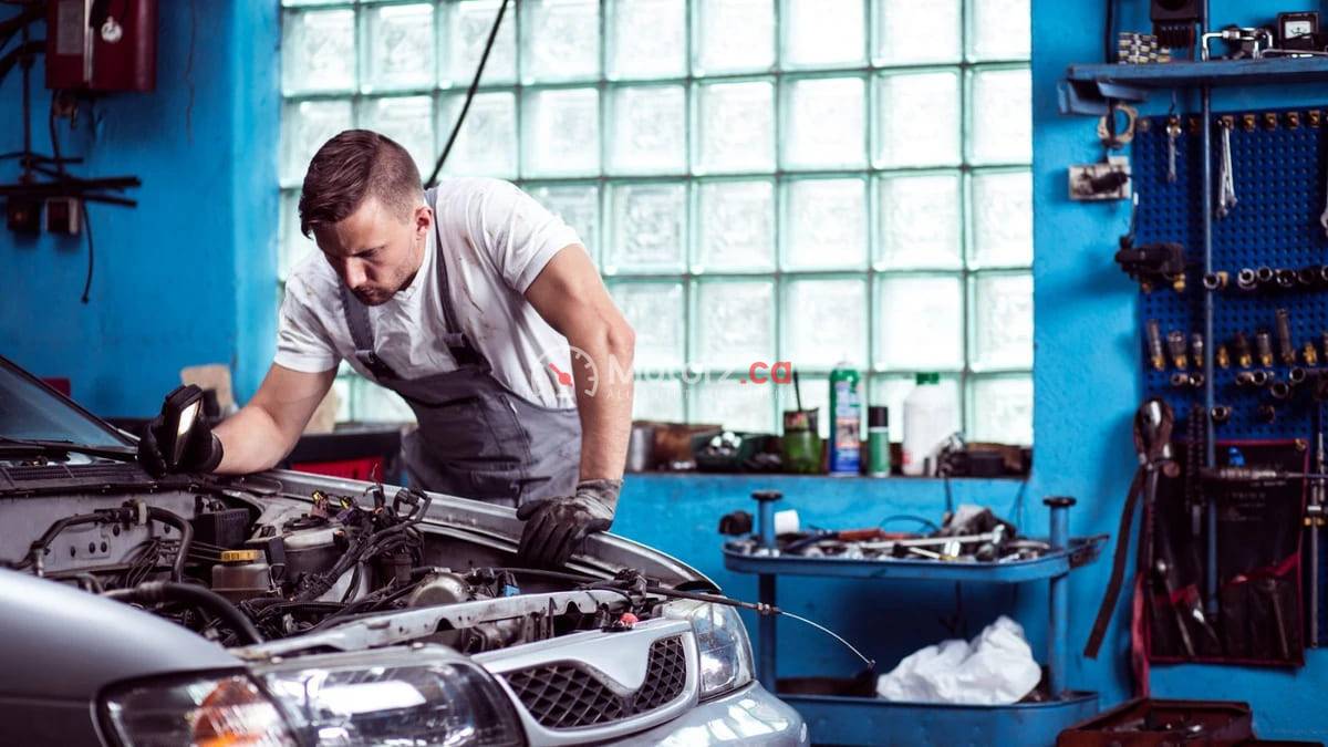 🇨🇦 The Canadian Auto Crunch: Why Canadians Are Keeping Their Cars Longer and Repair Bills Are Exploding