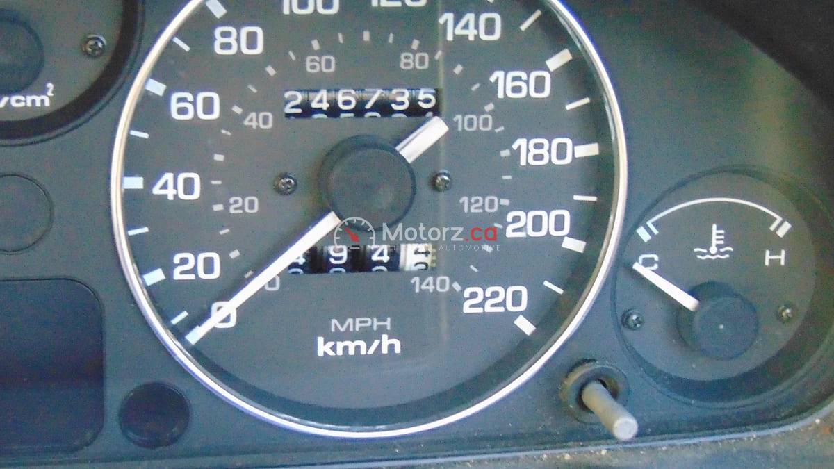 How to Detect Odometer Rollback: The Ultimate Guide to Spotting Mileage Fraud