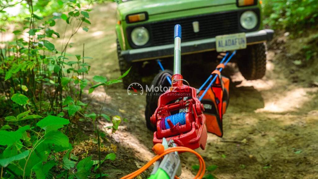 Safe 4x4 Self-Recovery