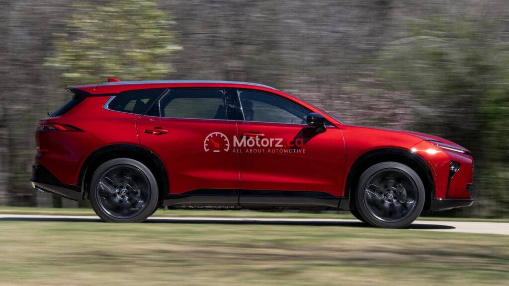 Toyota Crown Signia Debuts