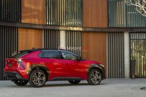 Toyota bZ4X and Subaru Solterra