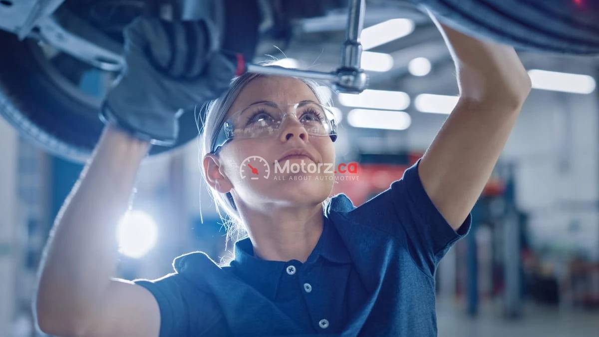 Chevrolet Camaro Recall Alert: Steering Wheel Badges Turning Into Dangerous Projectiles 2 Chevrolet Camaro Recall Alert