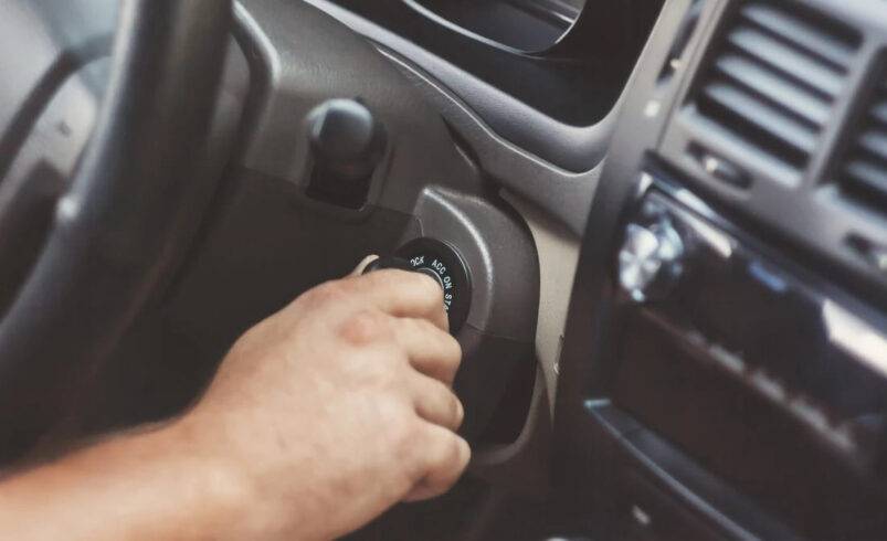 The Engine Recovery Guide: How to Fix a Flooded Engine and Get Back on the Road