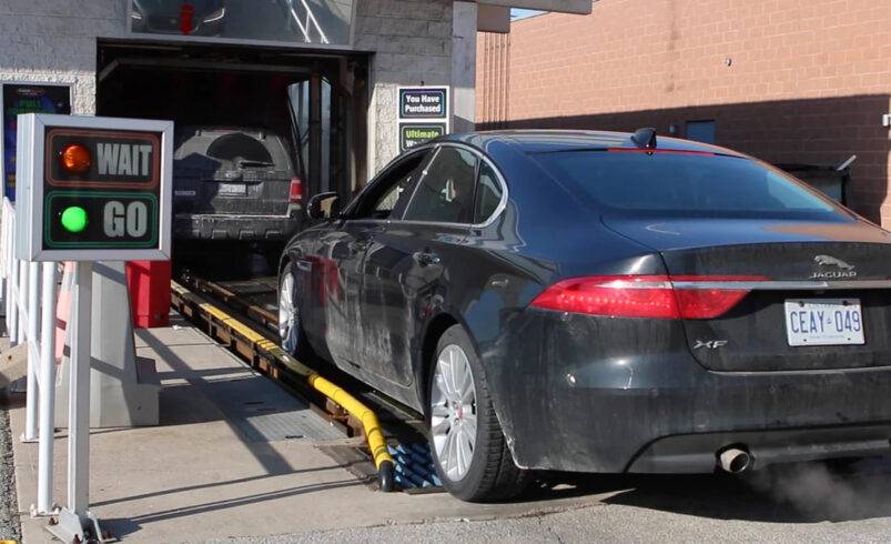 Lorraine Explains: The Ultimate Winter Car Wash Guide to Beat Salt and Rust