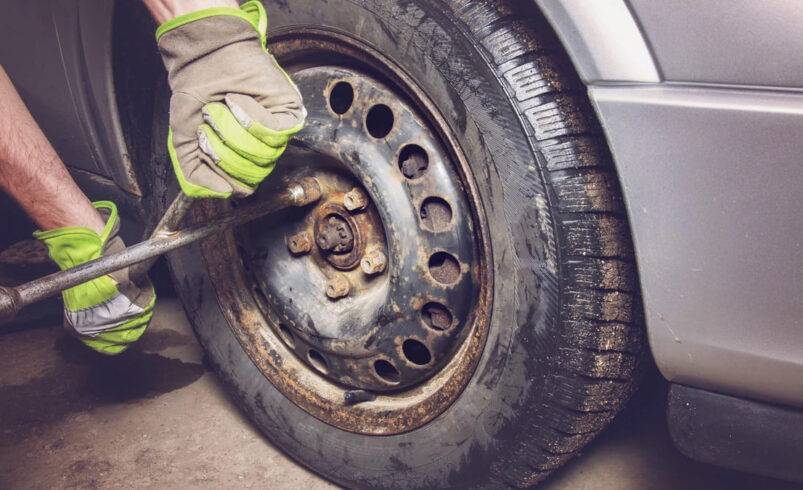 The Rusty Bolt Survival Guide: How to Remove Seized Fasteners Without Breaking a Sweat